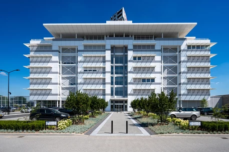 The VDL Groep headquarters with Atlas Concorde products